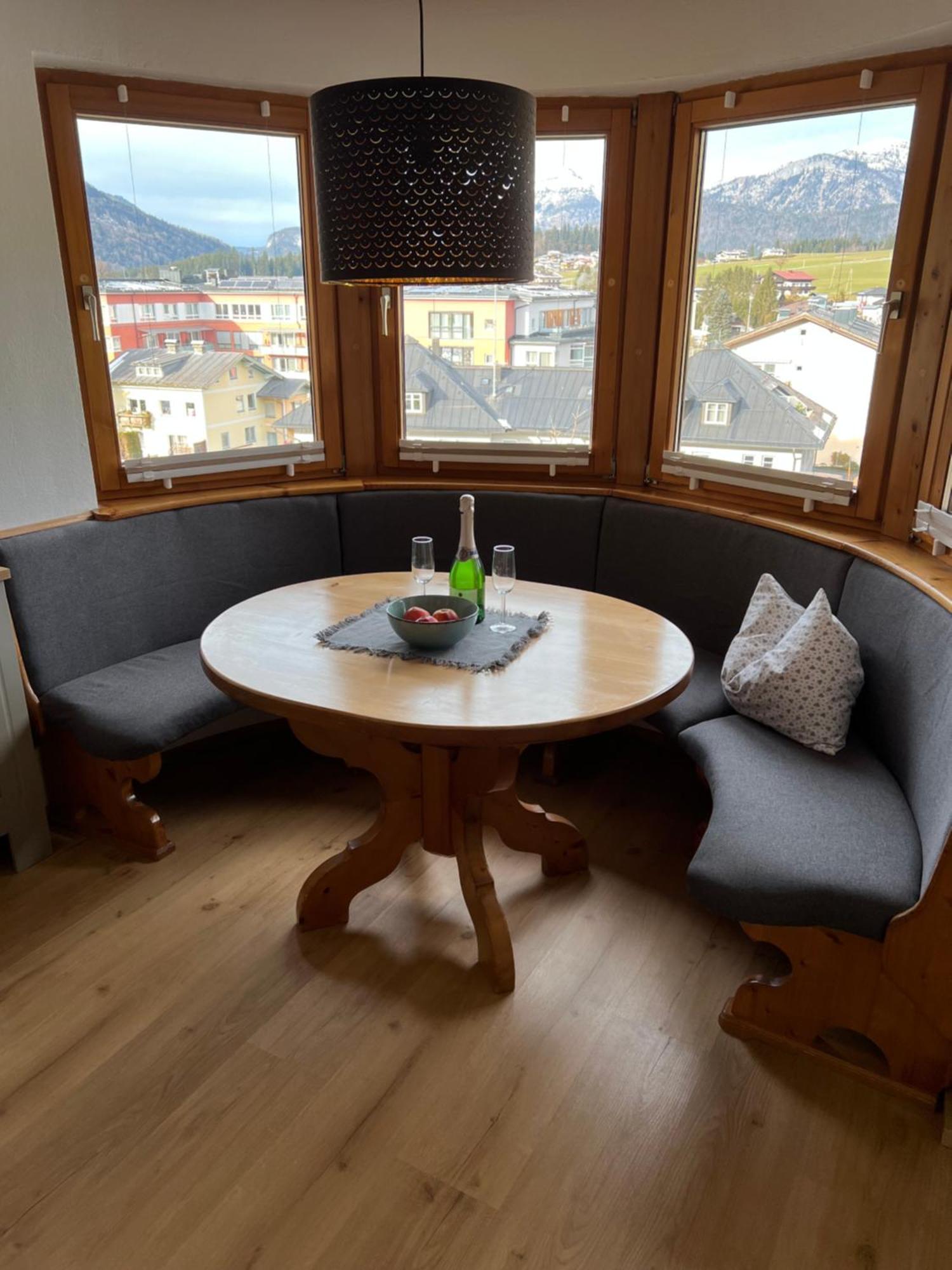 Haus Alpenglühn *