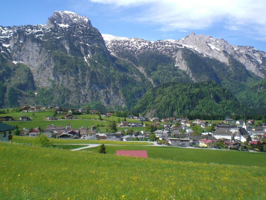 Haus Alpenglühn Apartment *